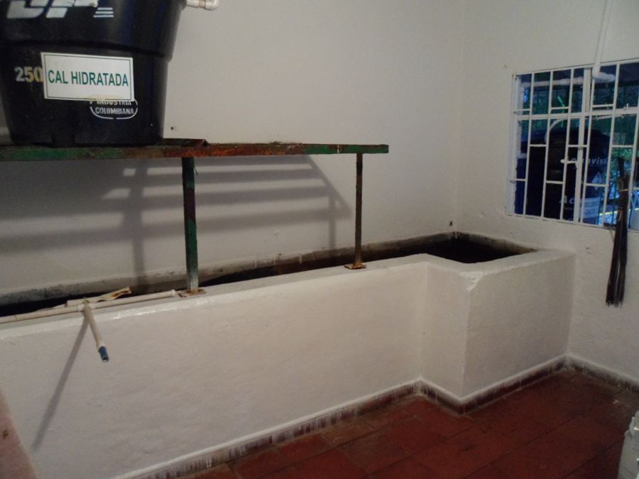 Interior de la planta de tratamiento de Aguas de Santandercito